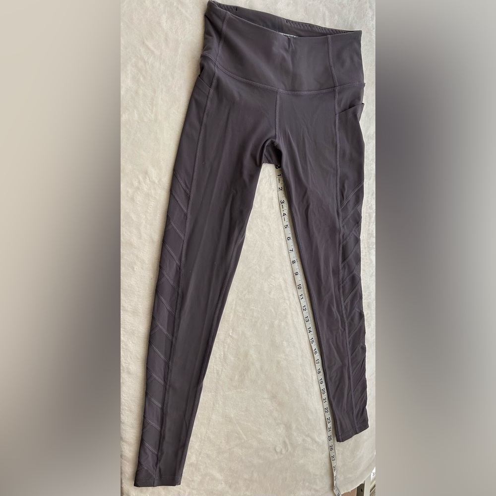 Victoria Secret Sport Leggings- Size XS- grey
